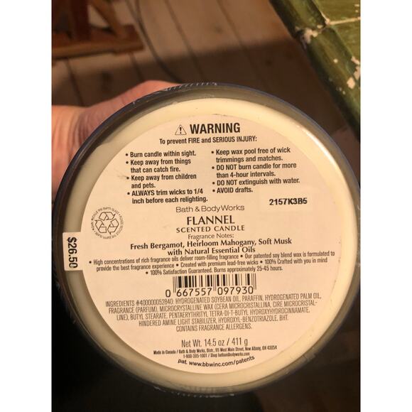 Bath & Body Works NEW 3-Wick Scented Candle with Essential Oils 14.5oz - Picture 5 of 5